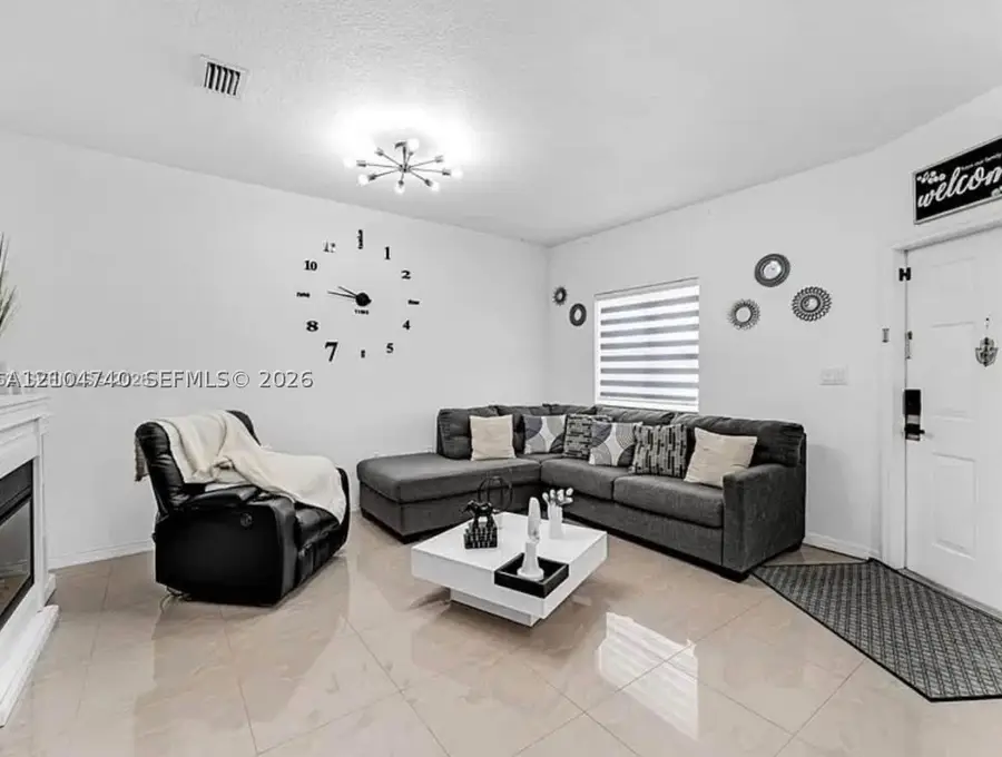 1687 SE 30th St, Homestead, FL 33035 - #3
