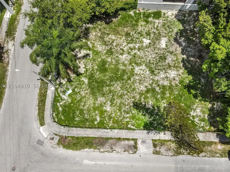 2895 NW 45th St, Miami, FL 33142 - #3