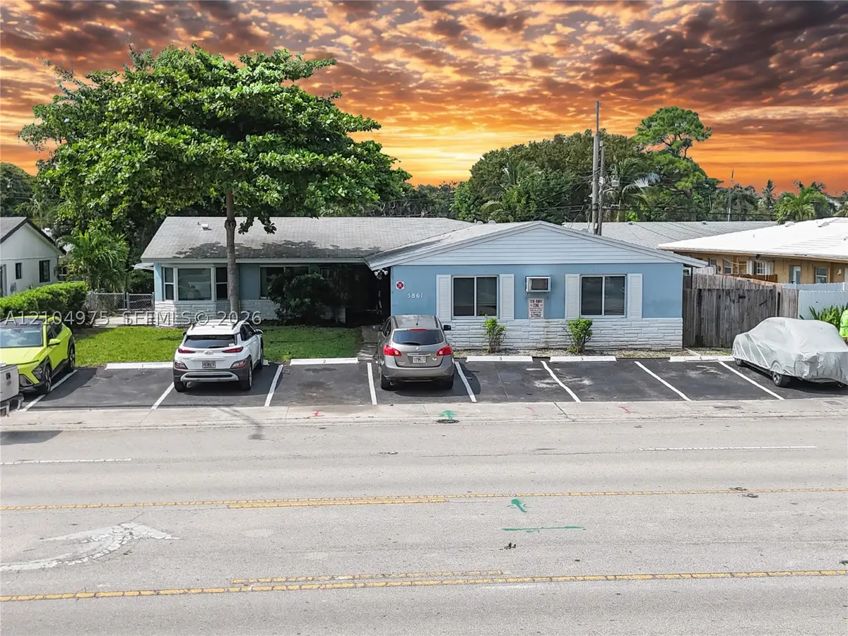 5861 NE 18th Ave, Fort Lauderdale, FL 33334 - #1