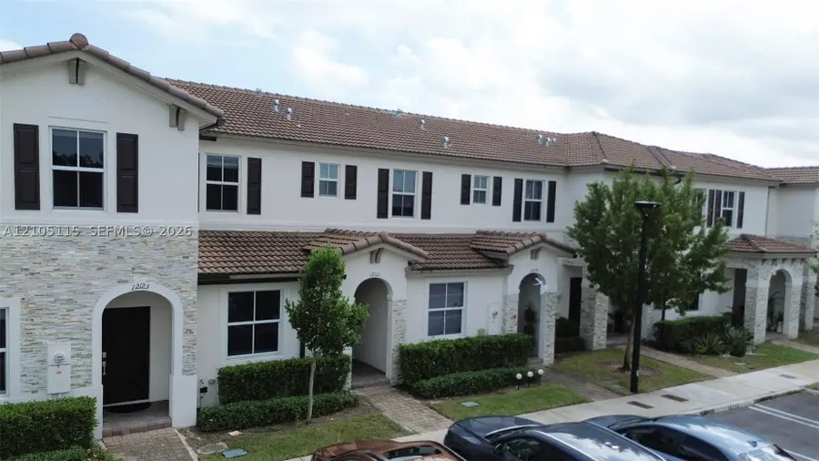 12121 Nw 23 Ct #12121, Miami, FL 33167 - #2