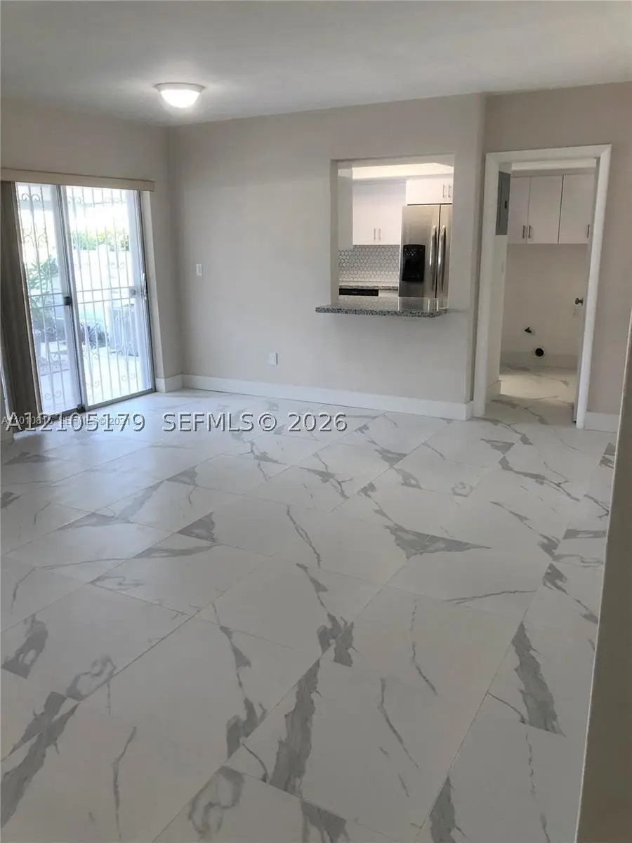 7443 Twin Sabal Dr, Miami Lakes, FL 33014 - #2