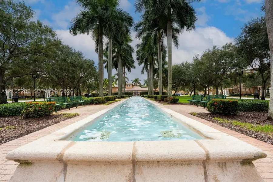 1104 SW 146th Ter, Pembroke Pines, FL 33027 - #2
