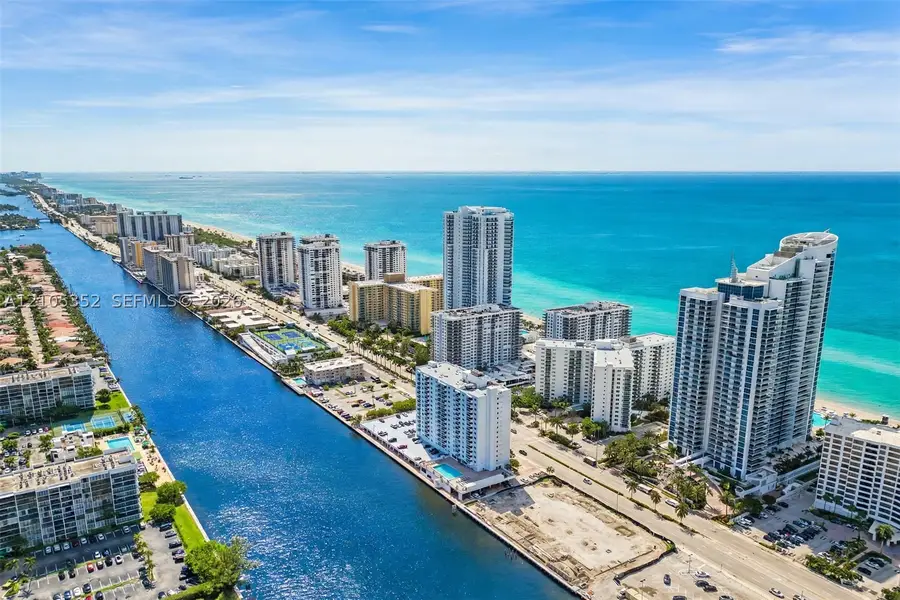 3101 S Ocean Dr #PH8, Hollywood, FL 33019 - #3