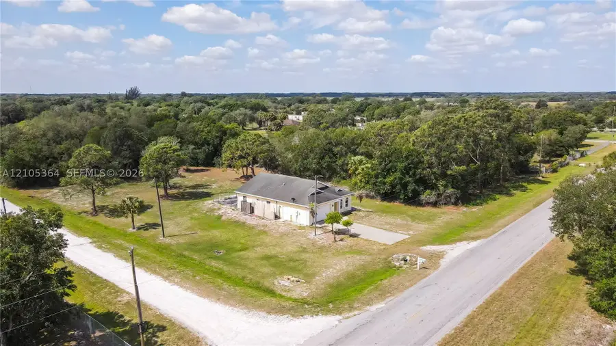 166 Pine Cone Ave, Clewiston, FL 33440 - #2