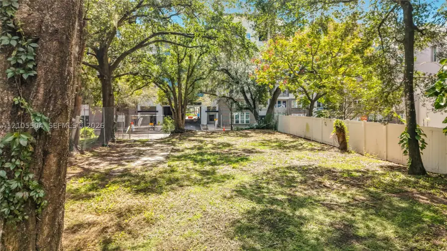 49 W Grant St, Orlando, FL 32806 - #2