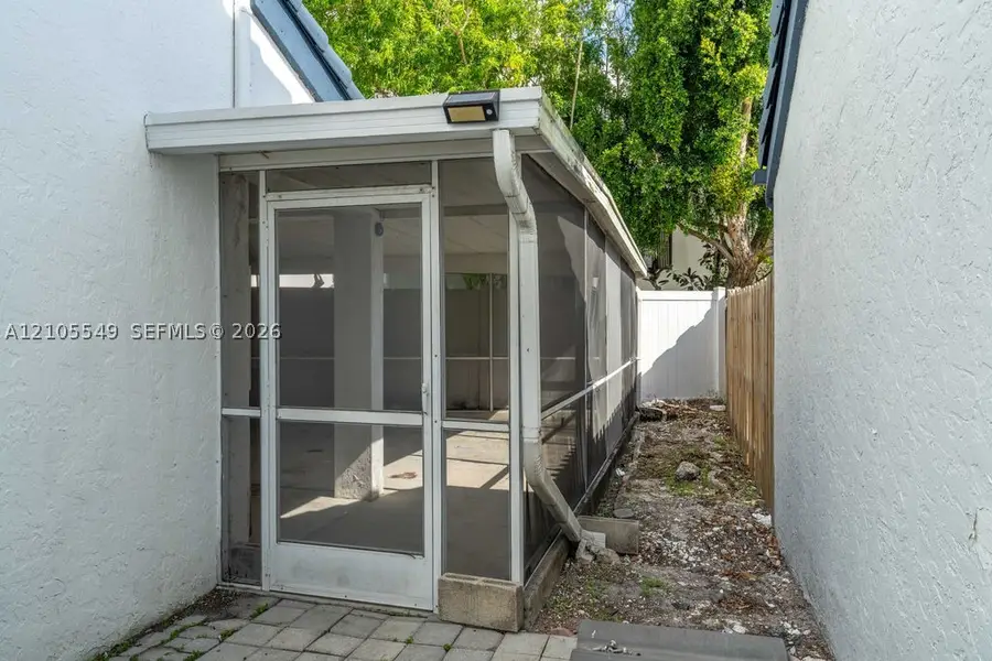 243 NE 212th Ter, Miami, FL 33179 - #3