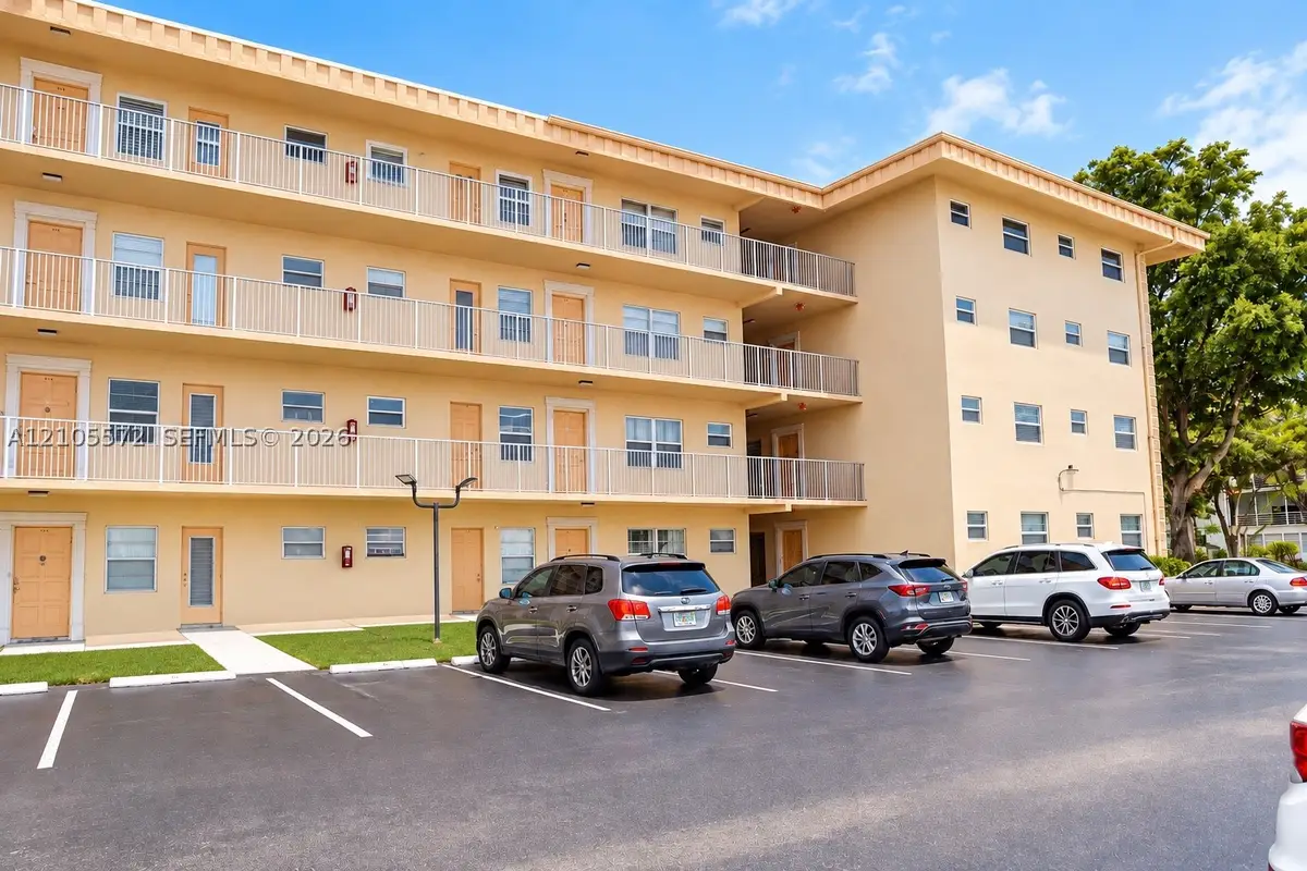 4191 NW 41st St #217, Lauderdale Lakes, FL 33319 - #1