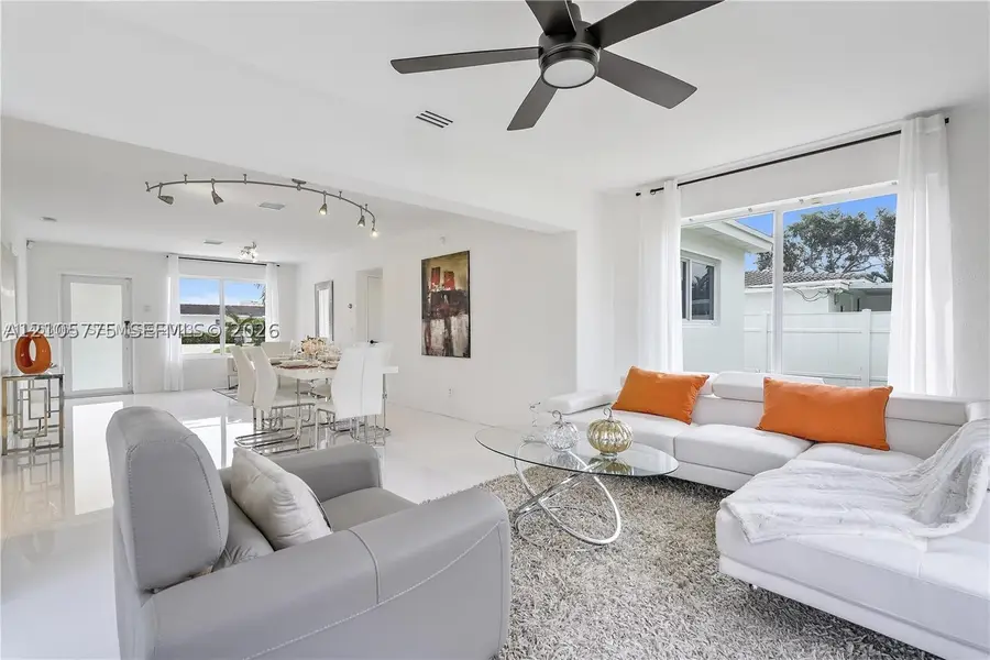 21230 NE 24th Ct, Miami, FL 33180 - #3