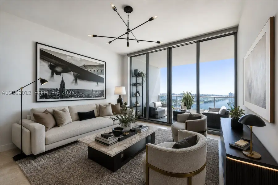 900 Biscayne Blvd #4205, Miami, FL 33132 - #2