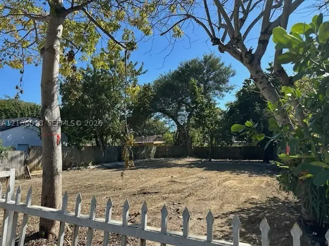 1738 NW 31st St, Miami, FL 33142 - #2