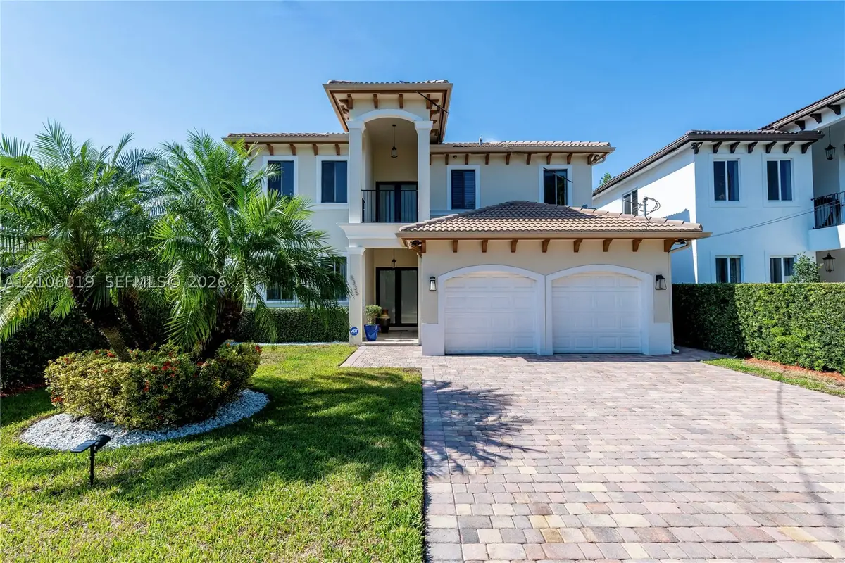 6335 SW 27th St, Miami, FL 33155 - #1
