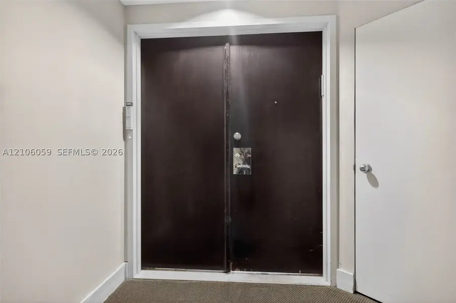 1000 Island Blvd #PH9, Aventura, FL 33160 - #3
