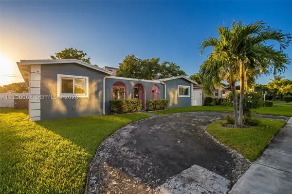 4200 NW 42nd St, Lauderdale Lakes, FL 33319