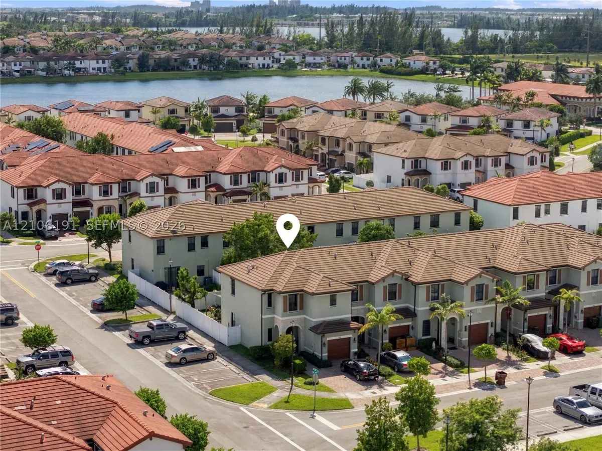 3402 W 105th St, Hialeah, FL 33018 - #1