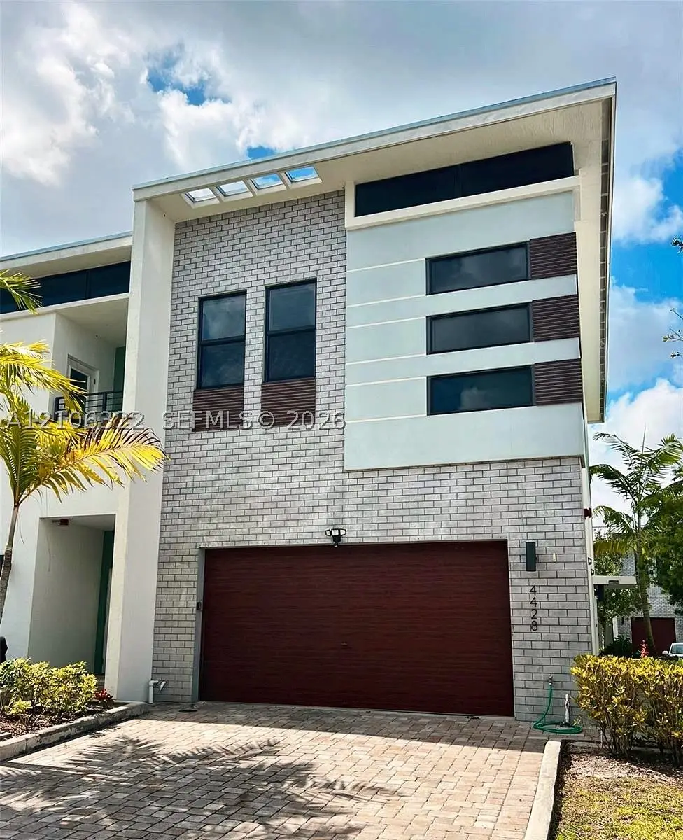 4428 NW 9th St, Plantation, FL 33317 - #1