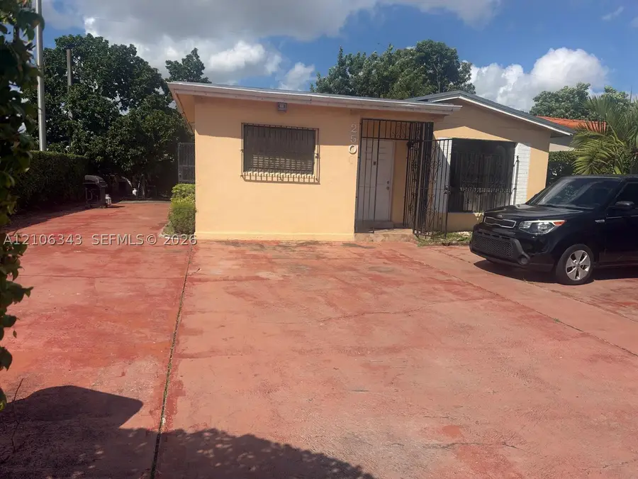 2500 W 8th Ln, Hialeah, FL 33010 - #2
