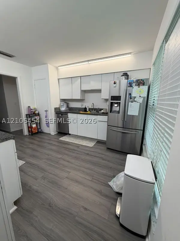 6245 Old Court Rd #201, Boca Raton, FL 33433