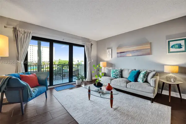 1201 S Ocean Dr #218N, Hollywood, FL 33019