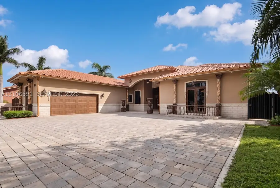3525 SW 128th Ave, Miami, FL 33175 - #2