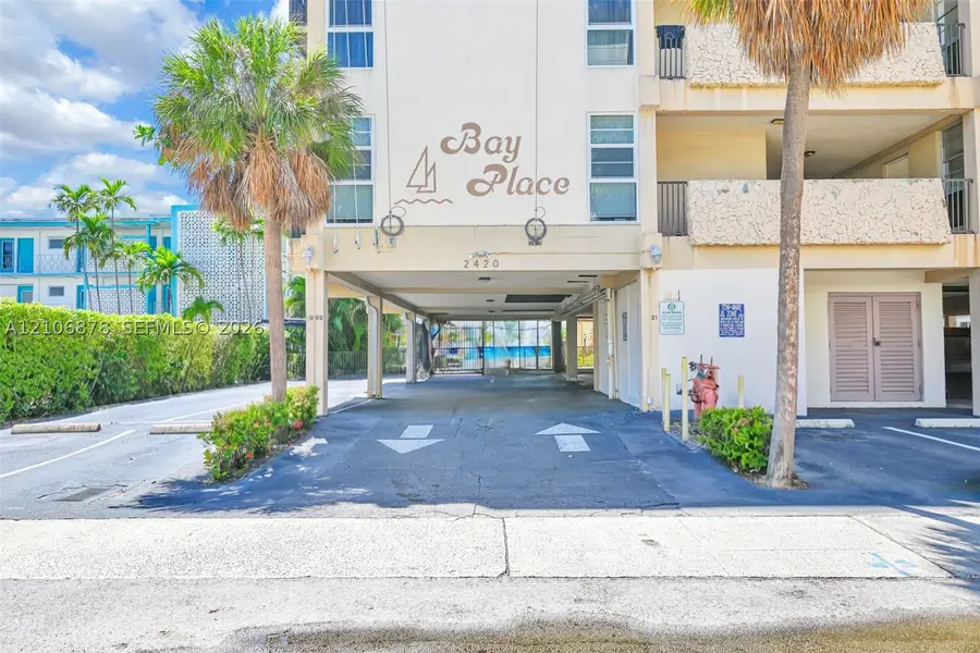 2420 Diana Dr #306, Hallandale Beach, FL 33009 - #2