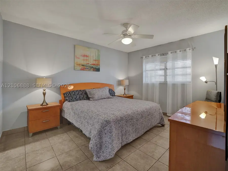3506 NW 49th Ave #508, Lauderdale Lakes, FL 33319 - #2