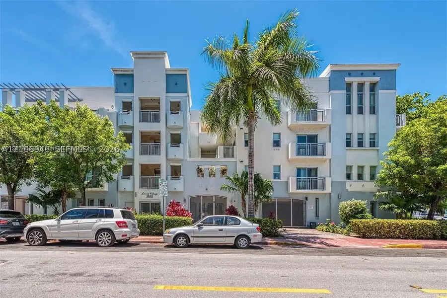 1040 10th St #402, Miami Beach, FL 33139 - #3