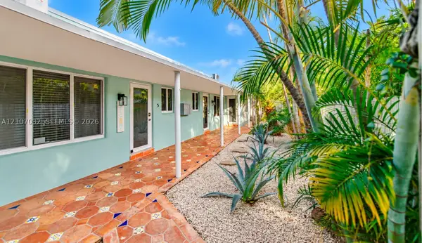 443 NE 17th Way, Fort Lauderdale, FL 33301