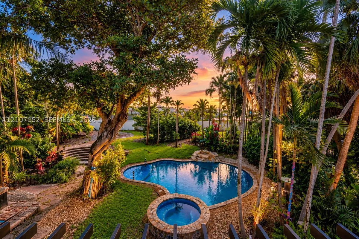 2200 Lazy Ln, Lazy Lake, FL 33305 - #1