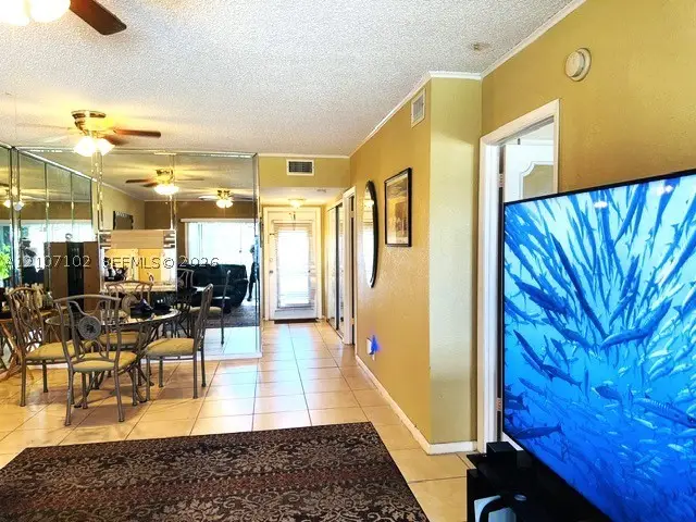 600 NW 76th Ter, Margate, FL 33063 - #1