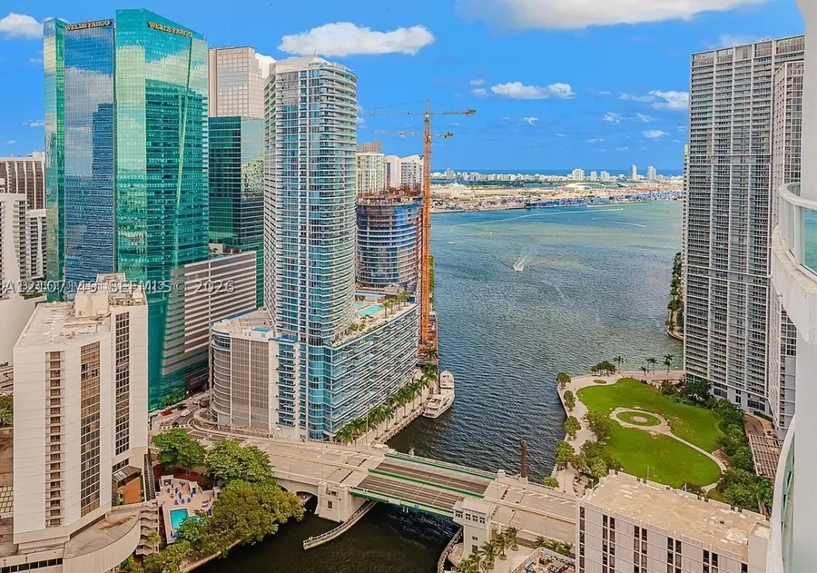 41 SE 5th St #2417, Miami, FL 33131 - #3