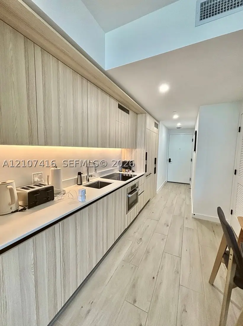 225 N Miami Ave #2003, Miami, FL 33128 - #3