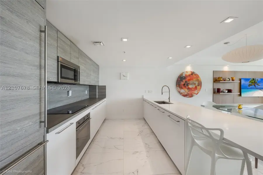 400 Sunny Isles Blvd #704, Sunny Isles Beach, FL 33160 - #3