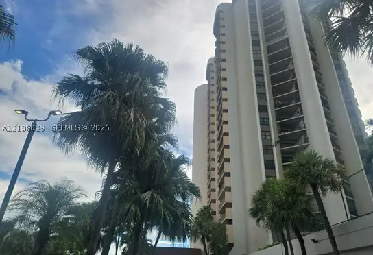 1800 NE 114th St #2207, Miami, FL 33181 - #1