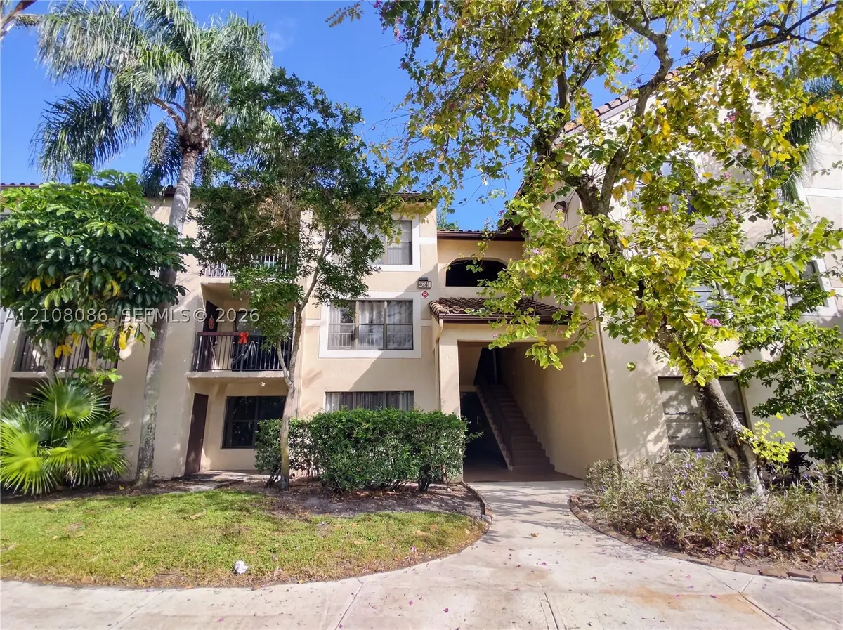 4401 W Mcnab Rd, Pompano Beach, FL 33069 - #1