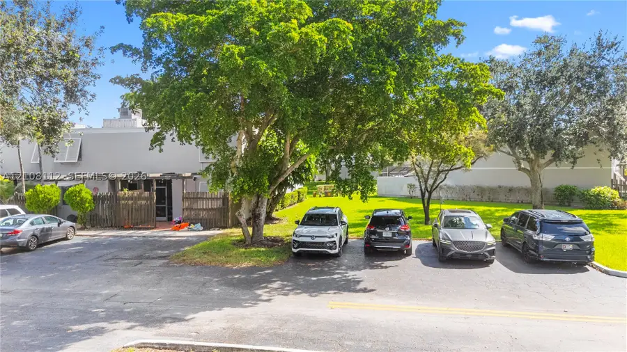 1431 NW 112th Ter, Pembroke Pines, FL 33026 - #3