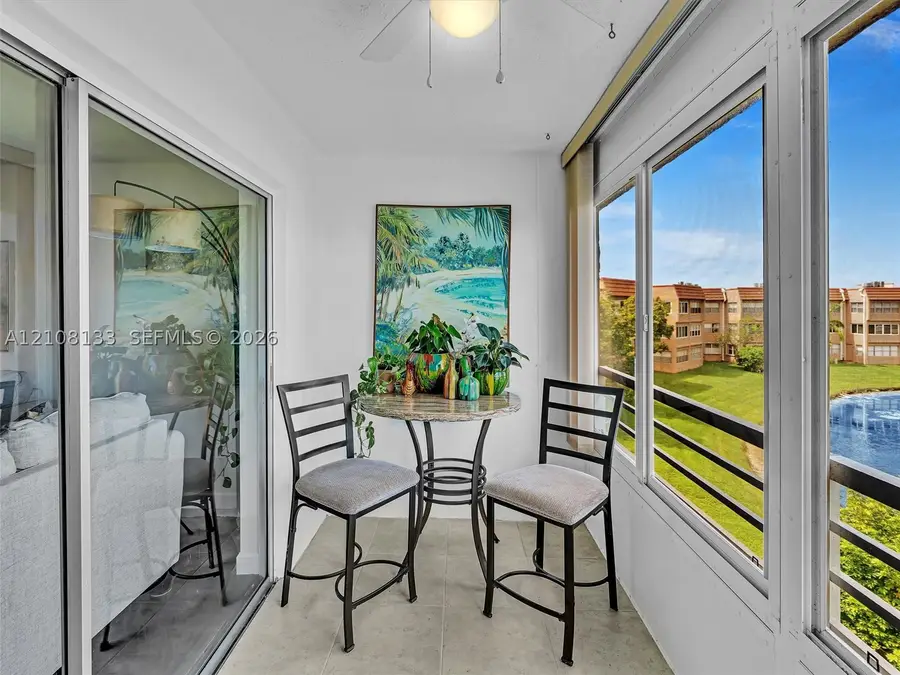 9620 Sunrise Lakes Blvd #302, Sunrise, FL 33322 - #3