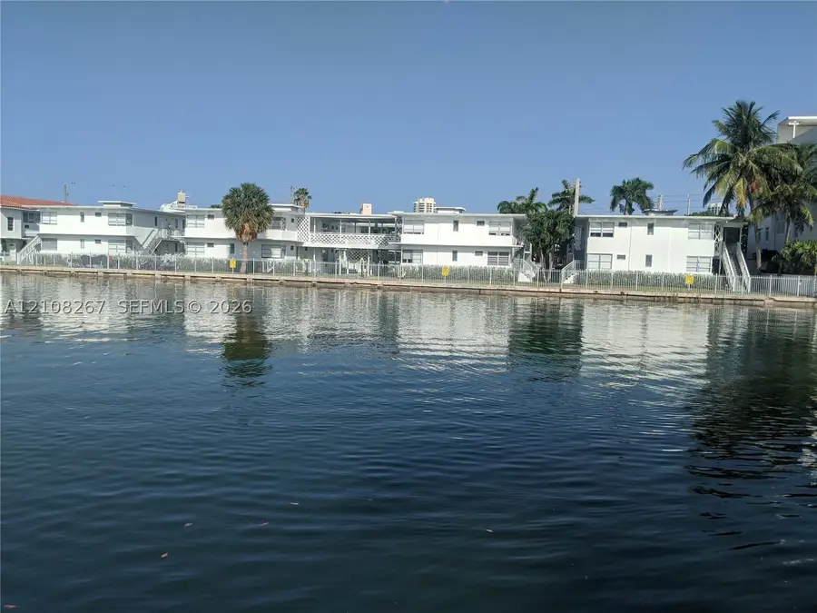 7757 Crespi Blvd, Miami Beach, FL 33141 - #2