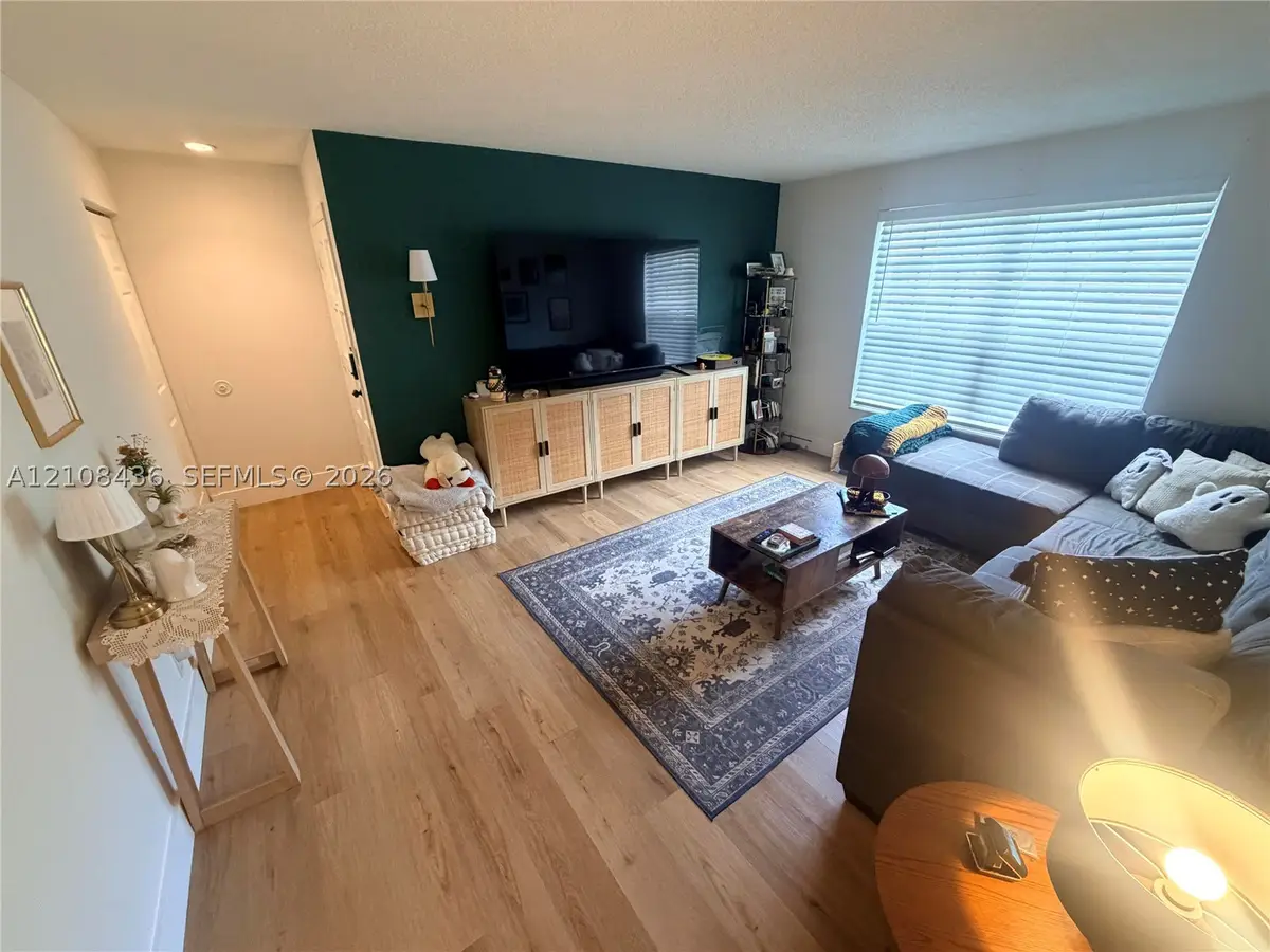 420 NW 70th Ave #126, Plantation, FL 33317 - #1