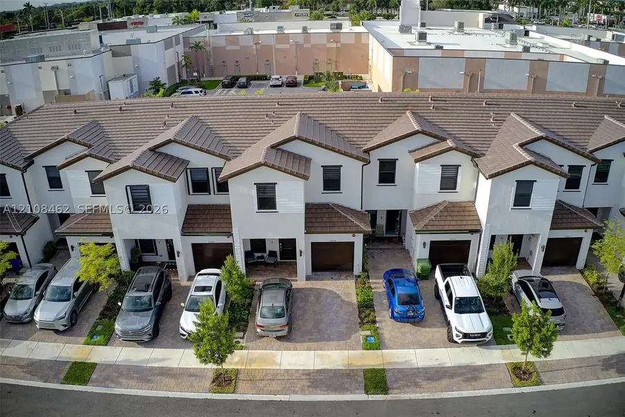 15959 SW 2nd St, Pembroke Pines, FL 33027 - #2