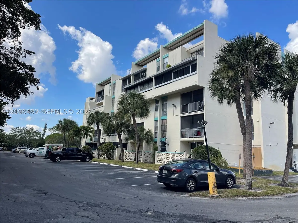 2029 NW 46th Ave #E106, Lauderhill, FL 33313 - #1
