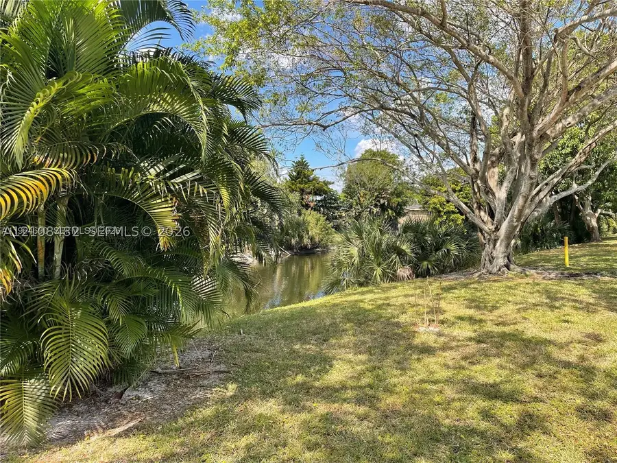2029 NW 46th Ave #E106, Lauderhill, FL 33313 - #3