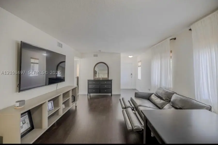 6245 SW 47th Mnr #101, Davie, FL 33314 - #3