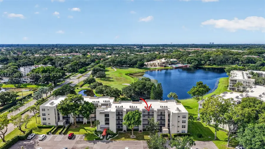 9470 Poinciana Pl #406, Davie, FL 33324 - #2