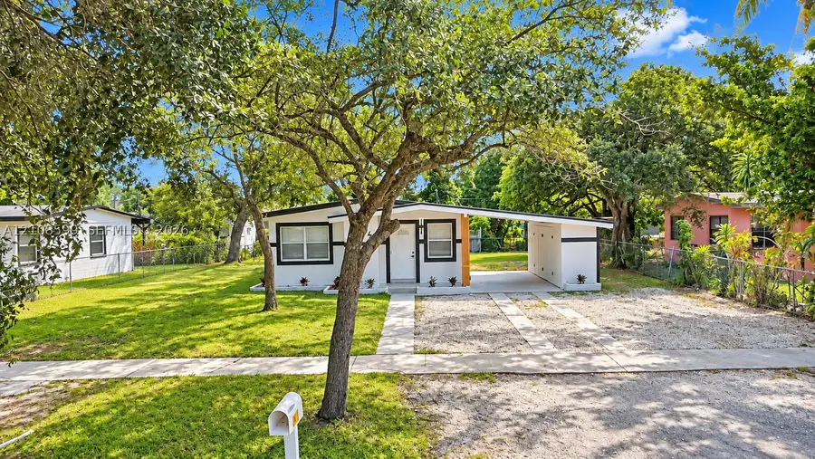 948 NW 14th Ct, Fort Lauderdale, FL 33311 - #2