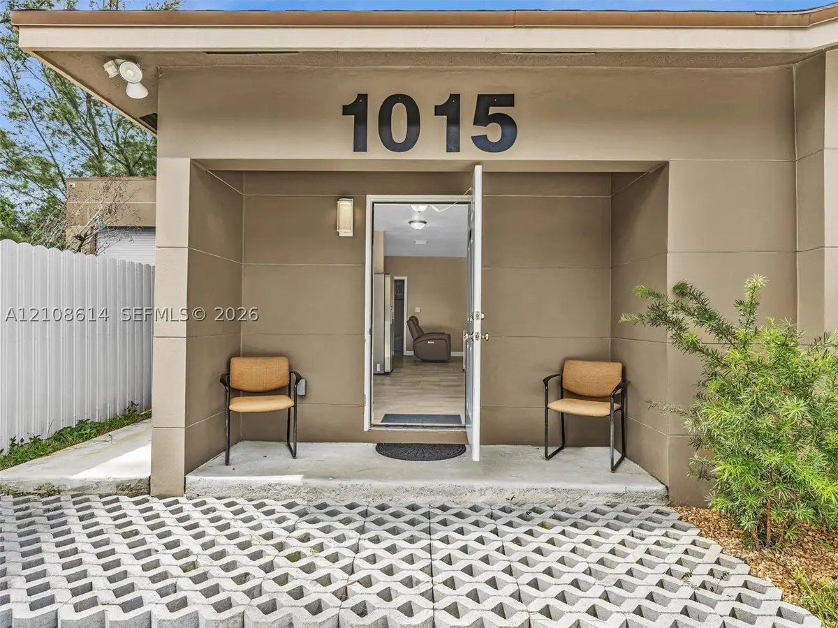 1015 NW 8th Ave, Fort Lauderdale, FL 33311 - #1