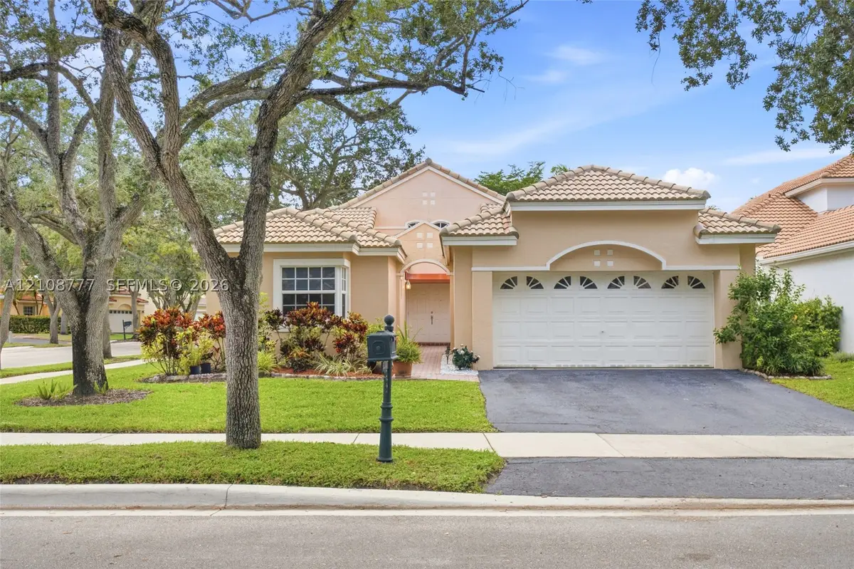 1211 Bayview Cir, Weston, FL 33326 - #1