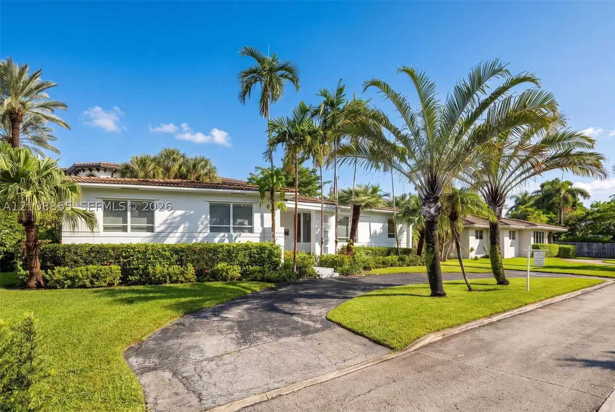 9520 E Broadview Dr, Bay Harbor Islands, FL 33154 - #1