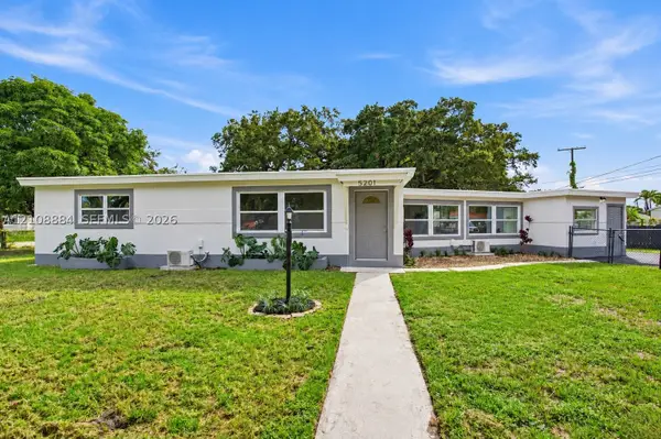5201 SW 28th Ter, Dania Beach, FL 33312