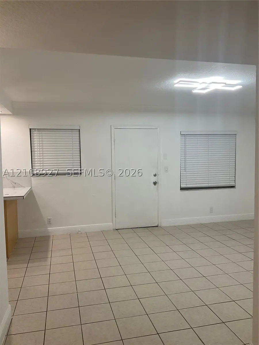 110 SE 2nd St #110, Hallandale Beach, FL 33009 - #3