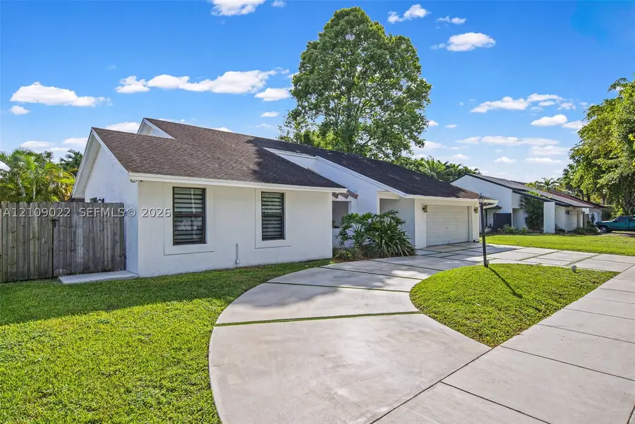 12220 SW 93rd St, Miami, FL 33186 - #2